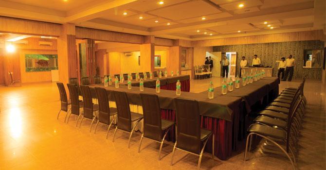 Hotel Aryan Jharsuguda Exteriör bild